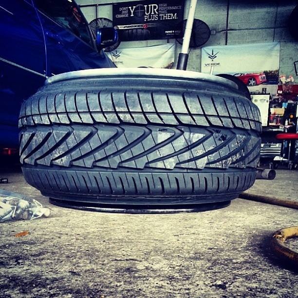 Streched tires